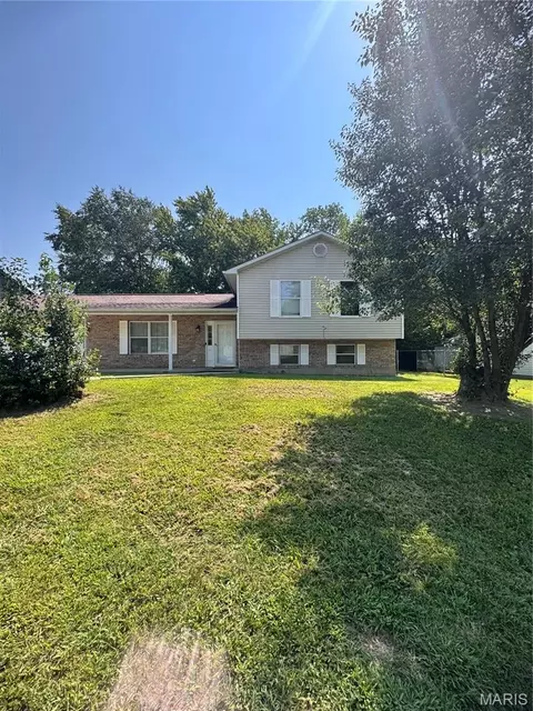 234 S Forester Dr, Cape Girardeau, MO 63701
