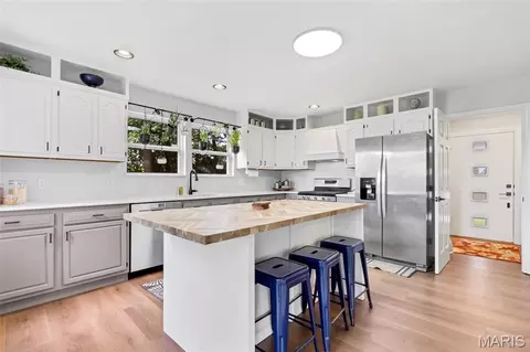 Kitchen - 3577 Rice Rd, Pevely, MO 63070 photo 4 of 4