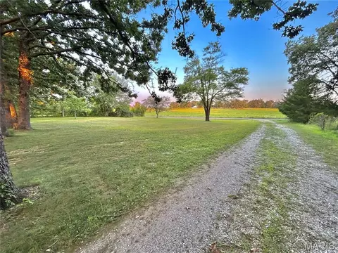 Exterior - 5233 Highway E, Salem, MO 65560 photo 10 of 19