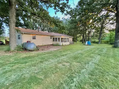 Exterior - 5233 Highway E, Salem, MO 65560 photo 4 of 19