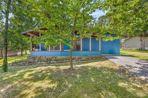 1251 S Deer Trl, Fredericktown, MO 63645