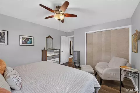 Bedroom - 411 Washington Dr, Waterloo, IL 62298 photo 2 of 7