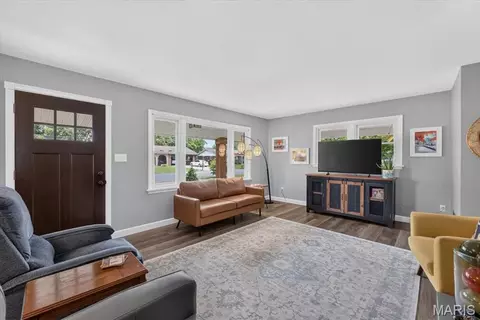 Other - 411 Washington Dr, Waterloo, IL 62298 photo 3 of 9