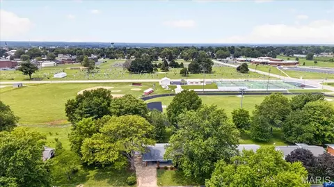 View/Area - 411 Washington Dr, Waterloo, IL 62298 photo 1 of 2