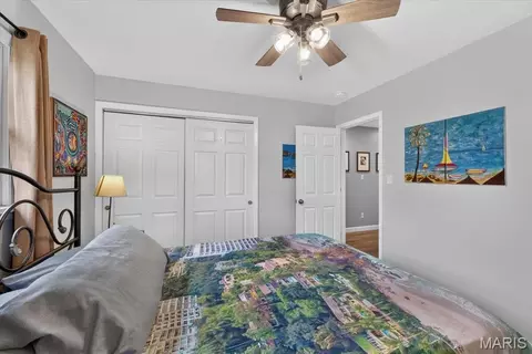 Bedroom - 411 Washington Dr, Waterloo, IL 62298 photo 4 of 7