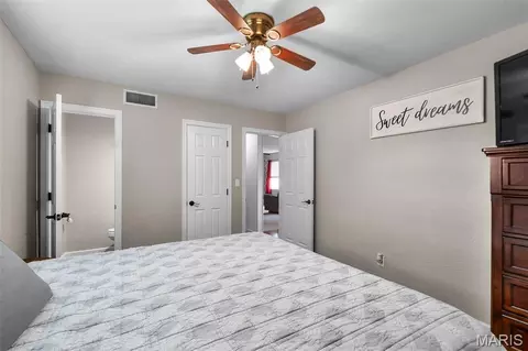 Bedroom - 20782 State Highway 177, Jackson, MO 63755 photo 2 of 3