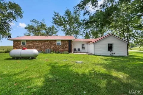 Exterior - 20782 State Highway 177, Jackson, MO 63755 photo 5 of 13