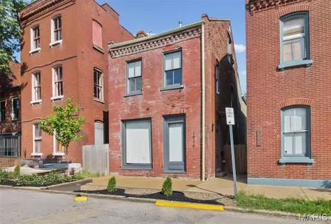 1916 S 12th St, Saint Louis, MO 63104