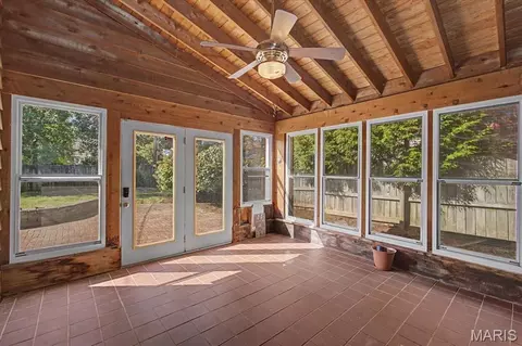Exterior - 12 Beverly Dr, Olivette, MO 63132 photo 5 of 9