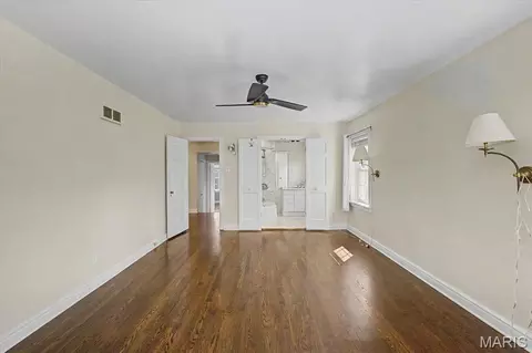 Bedroom - 12 Beverly Dr, Olivette, MO 63132 photo 10 of 12