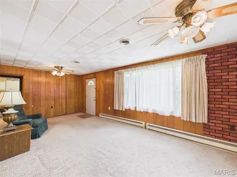 Living - 466 Eisenhower St, Rolla, MO 65401 photo 7 of 7