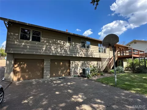 681 Henry Ave, Ballwin, MO 63011 photo 8