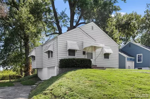 7724 Horatio Dr, Saint Louis, MO 63121