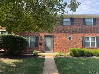 1162 Cantina Dr, Saint Louis, MO 63141