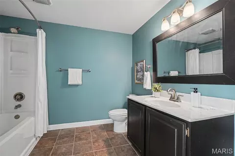 Bath - 7523 Cinnamon Teal Dr, O'fallon, MO 63368 photo 5 of 5