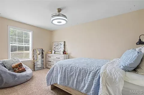 Bedroom - 15811 Jedberg Ln, Ballwin, MO 63021 photo 3 of 6