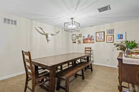 Dining - 15811 Jedberg Ln, Ballwin, MO 63021 photo 1 of 2