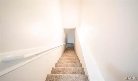 Entry Way - 16975 Lensman Rd, Saint Robert, MO 65584 photo 2 of 2