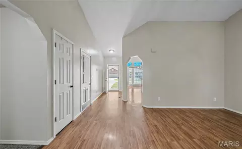 Entry Way - 16975 Lensman Rd, Saint Robert, MO 65584 photo 1 of 2