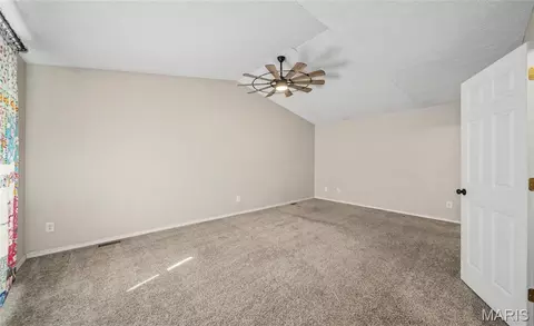 Bedroom - 16975 Lensman Rd, Saint Robert, MO 65584 photo 1 of 4