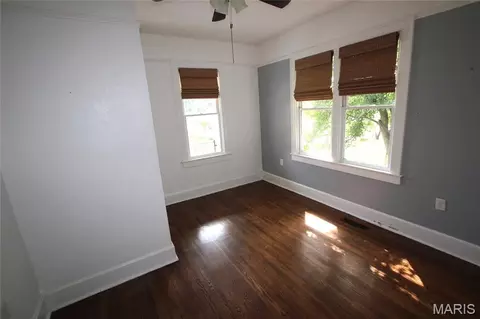 Bedroom - 213 E Walnut St, Arcadia, MO 63621 photo 3 of 4