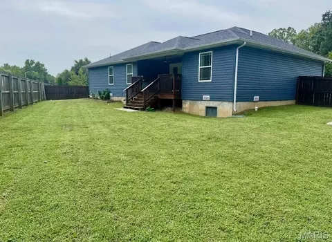 Exterior - 930 Brookside Dr, Rolla, MO 65401 photo 3 of 3