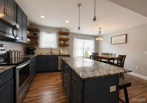 Kitchen - 930 Brookside Dr, Rolla, MO 65401 photo 3 of 3