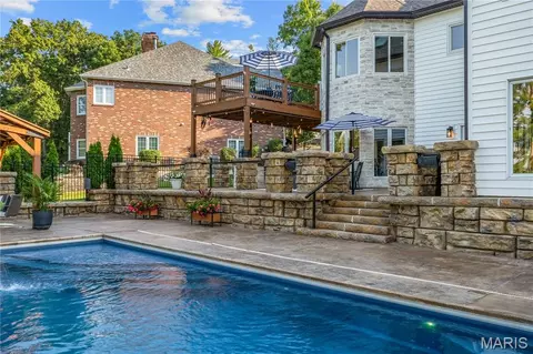 Exterior - 5 Shelbourne Wood Ct, Weldon Spring, MO 63304 photo 11 of 20