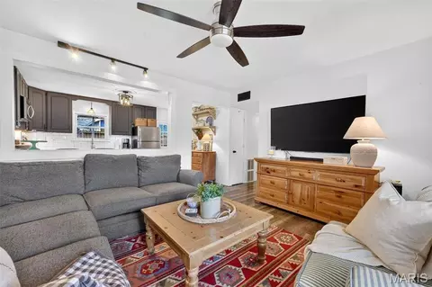 Living - 402 Saint Joseph Ave, O'fallon, MO 63366 photo 4 of 4