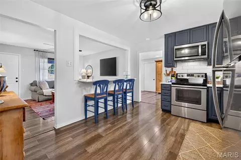 Kitchen - 402 Saint Joseph Ave, O'fallon, MO 63366 photo 2 of 5