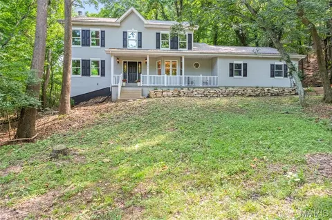 Exterior - 5002 Circle Dr, Imperial, MO 63052 photo 3 of 24