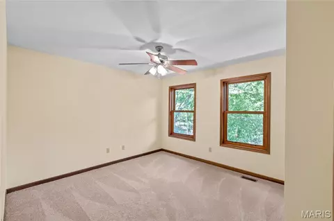 Bedroom - 5002 Circle Dr, Imperial, MO 63052 photo 9 of 10