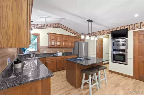 Kitchen - 5002 Circle Dr, Imperial, MO 63052 photo 2 of 4