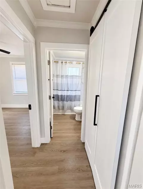 Entry Way - 409 E Scioto St, Saint James, MO 65559 photo 1 of 1