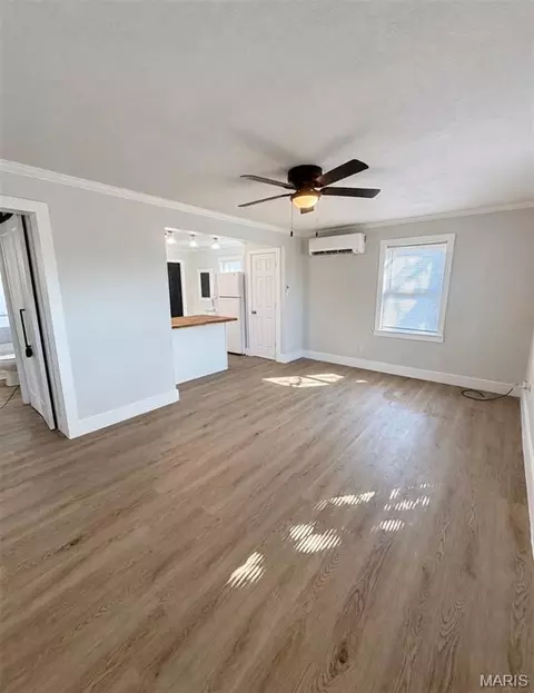 Living - 409 E Scioto St, Saint James, MO 65559 photo 1 of 2