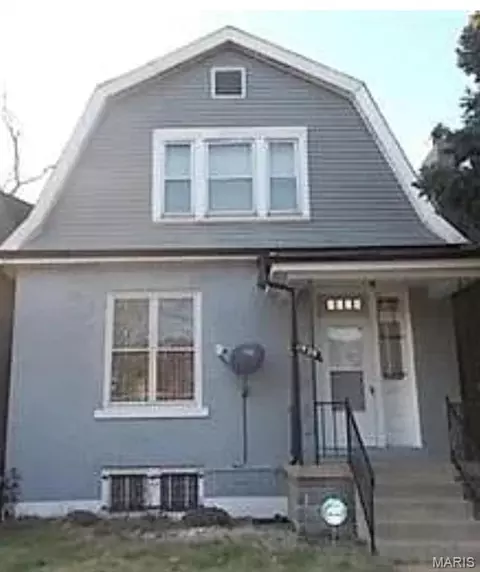 1929 Arlington Ave, Saint Louis, MO 63112