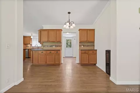 Entry Way - 7448 Turn Bo Ranch Rd, Dittmer, MO 63023 photo 3 of 7