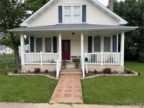205 E Monroe, Owensville, MO 65066