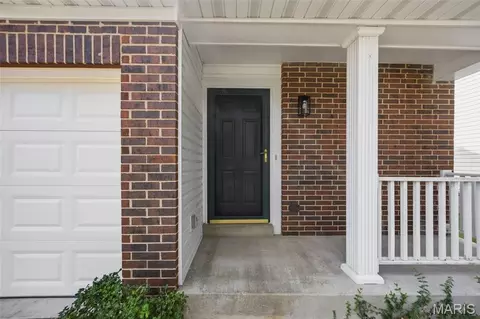 1165 Big Bend Crossing Dr, Valley Park, MO 63088