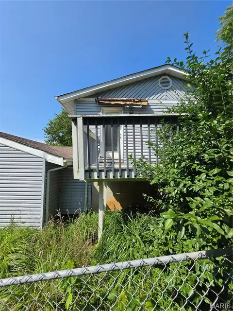 Exterior - 3887 Stone Ridge Ct, Arnold, MO 63010 photo 7 of 9