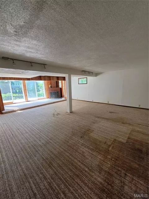 Living - 3887 Stone Ridge Ct, Arnold, MO 63010 photo 4 of 4