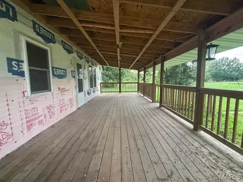 Exterior - 315 N Center St, Hunnewell, MO 63443 photo 3 of 5