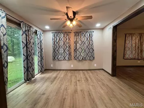 Living - 315 N Center St, Hunnewell, MO 63443 photo 3 of 4