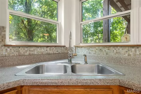 Kitchen - 1935 Anchorage Dr, Festus, MO 63028 photo 3 of 4