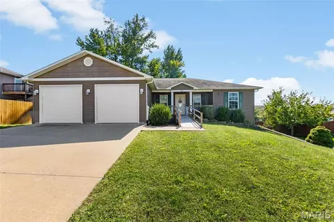 216 Timber Hawk Trl, Cape Girardeau, MO 63701