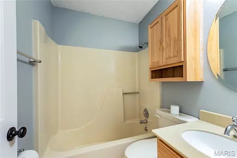 Bath - 1208 Walnut Dr, Arnold, MO 63010 photo 2 of 3