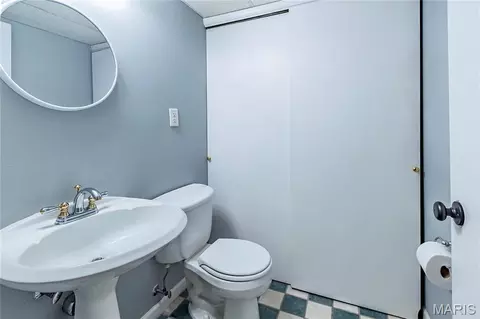 Bath - 1208 Walnut Dr, Arnold, MO 63010 photo 3 of 3