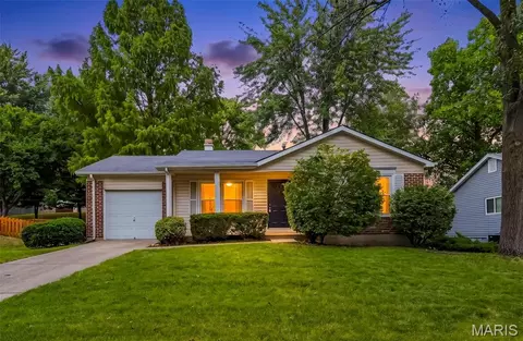 194 Driftwood Ln, Saint Peters, MO 63376