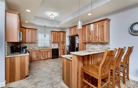 Kitchen - 21 Pheasant Pointe Dr, Old Monroe, MO 63369 photo 1 of 5