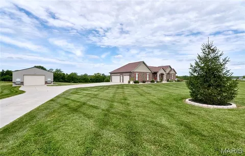 Exterior - 21 Pheasant Pointe Dr, Old Monroe, MO 63369 photo 2 of 14